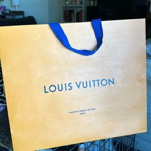 Louis Vuitton shopping Bag M - accepting offers